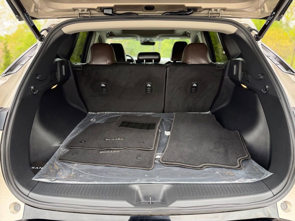 Certified 2025 Nissan Murano Platinum w/ Cargo Package AWD/4WD image 32
