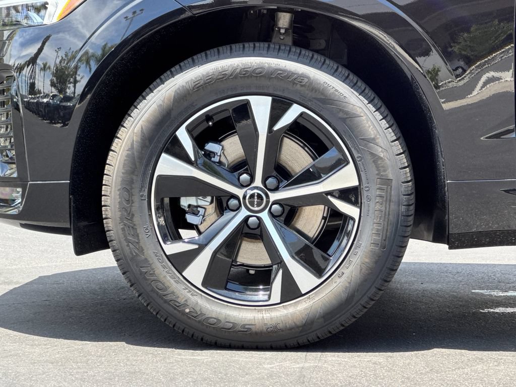 New 2026 Volvo XC60 B5 Core w/ Climate Package PRO AWD/4WD image 25