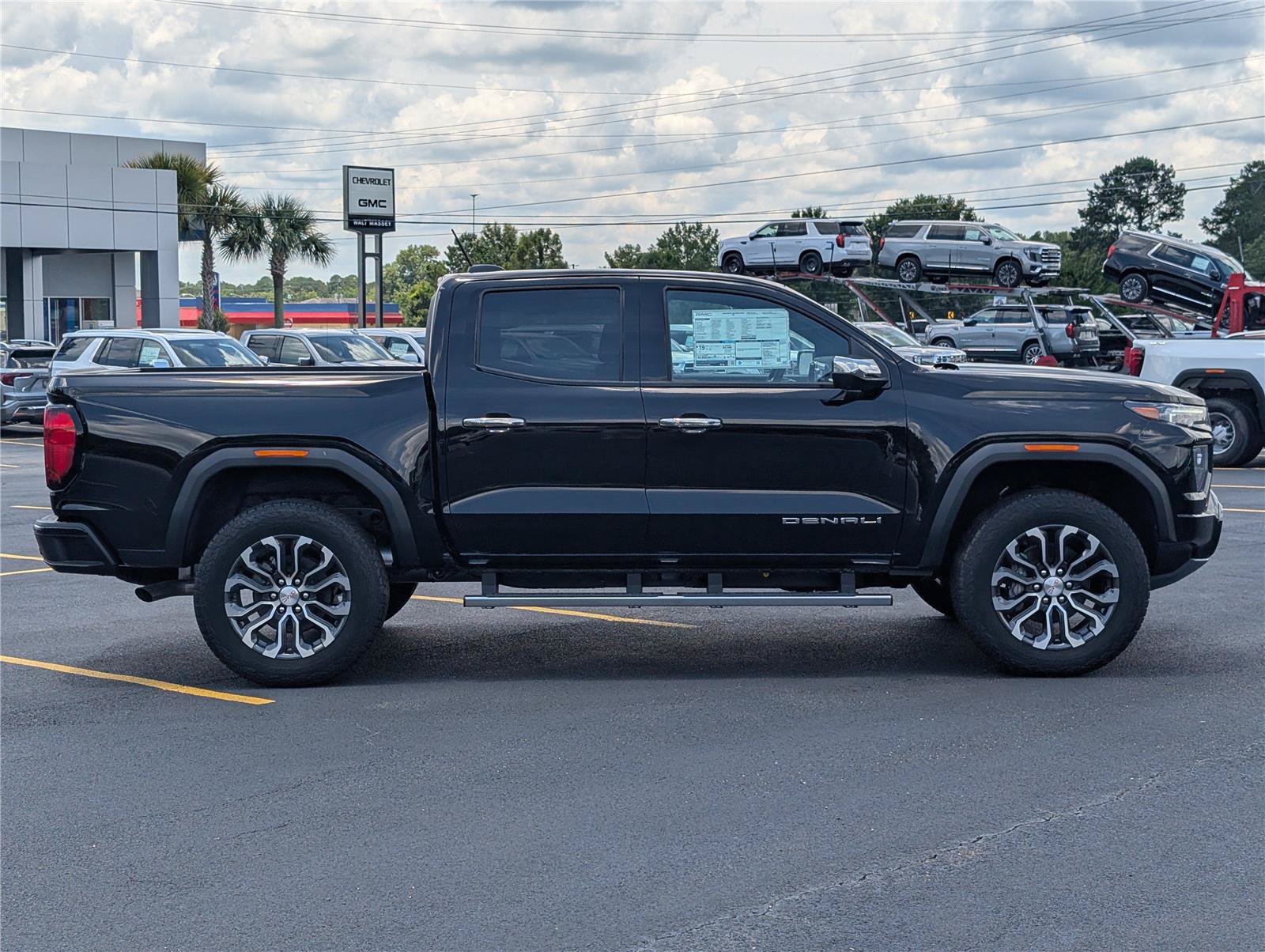 New 2026 GMC Canyon Denali AWD/4WD image 8