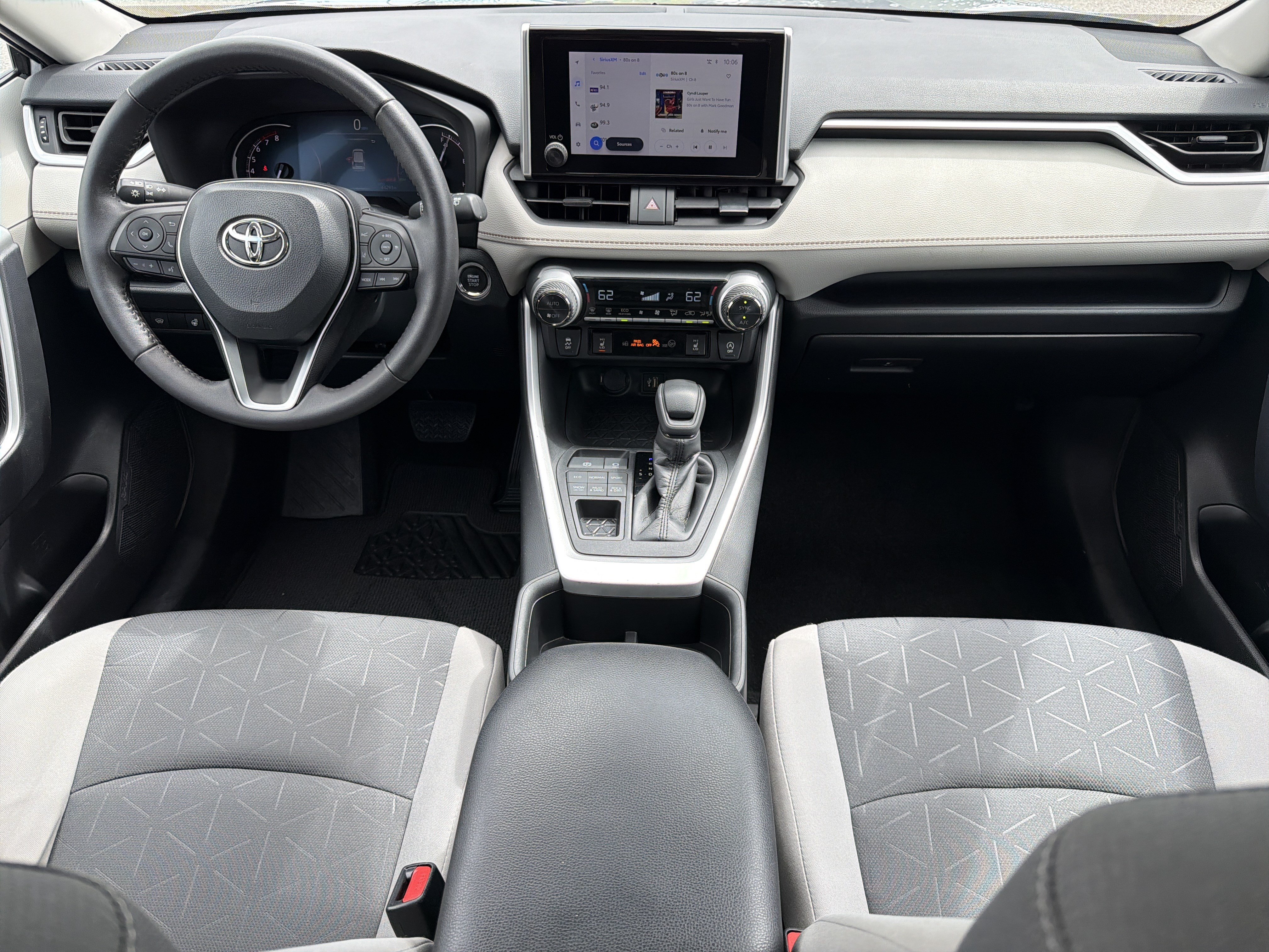 Certified 2024 Toyota RAV4 XLE w/ Weather Package AWD/4WD image 4