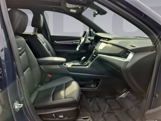 Used 2024 Cadillac XT6 Luxury w/ LPO, Floor Liner Package AWD/4WD image 17