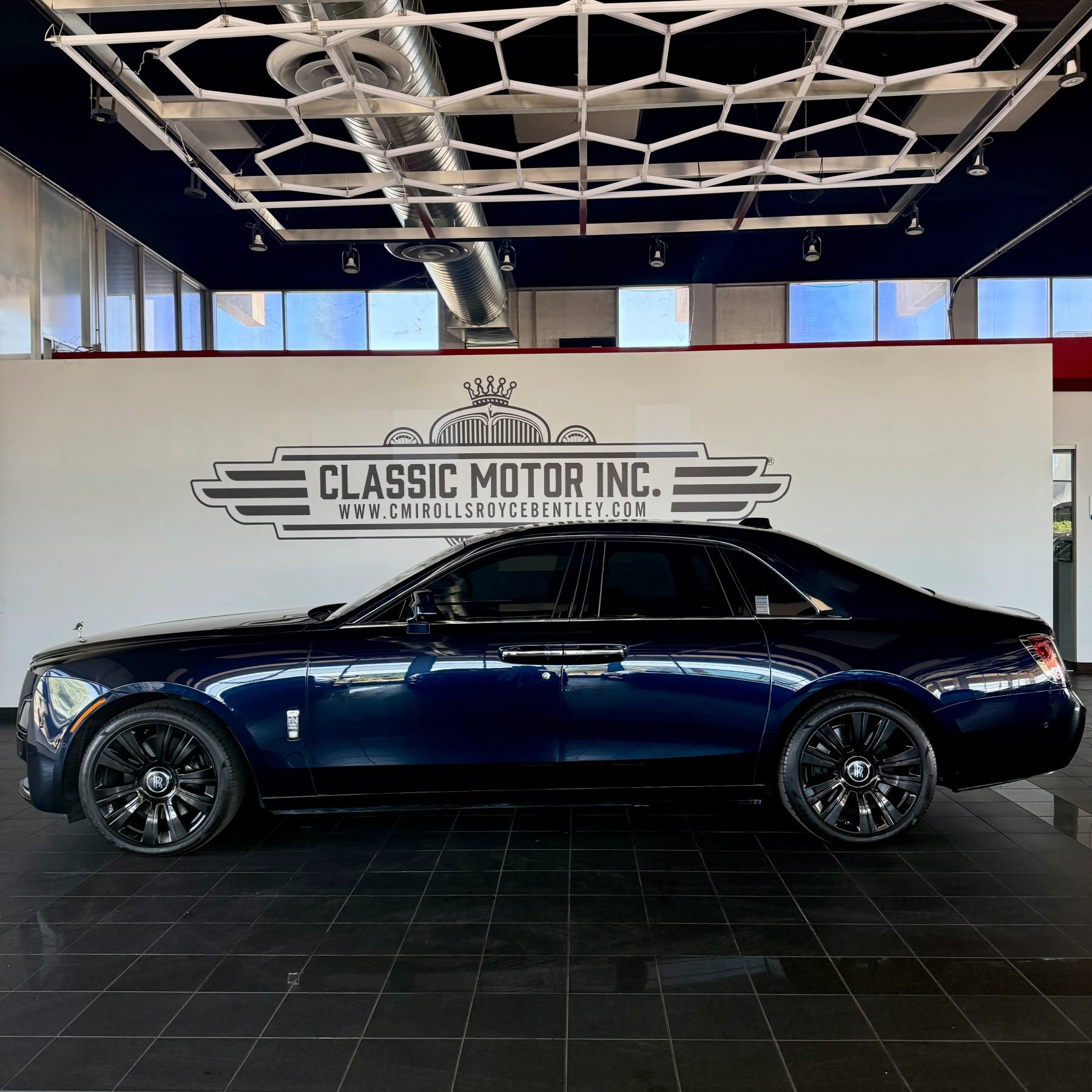 Used 2021 Rolls-Royce Ghost AWD/4WD image 3