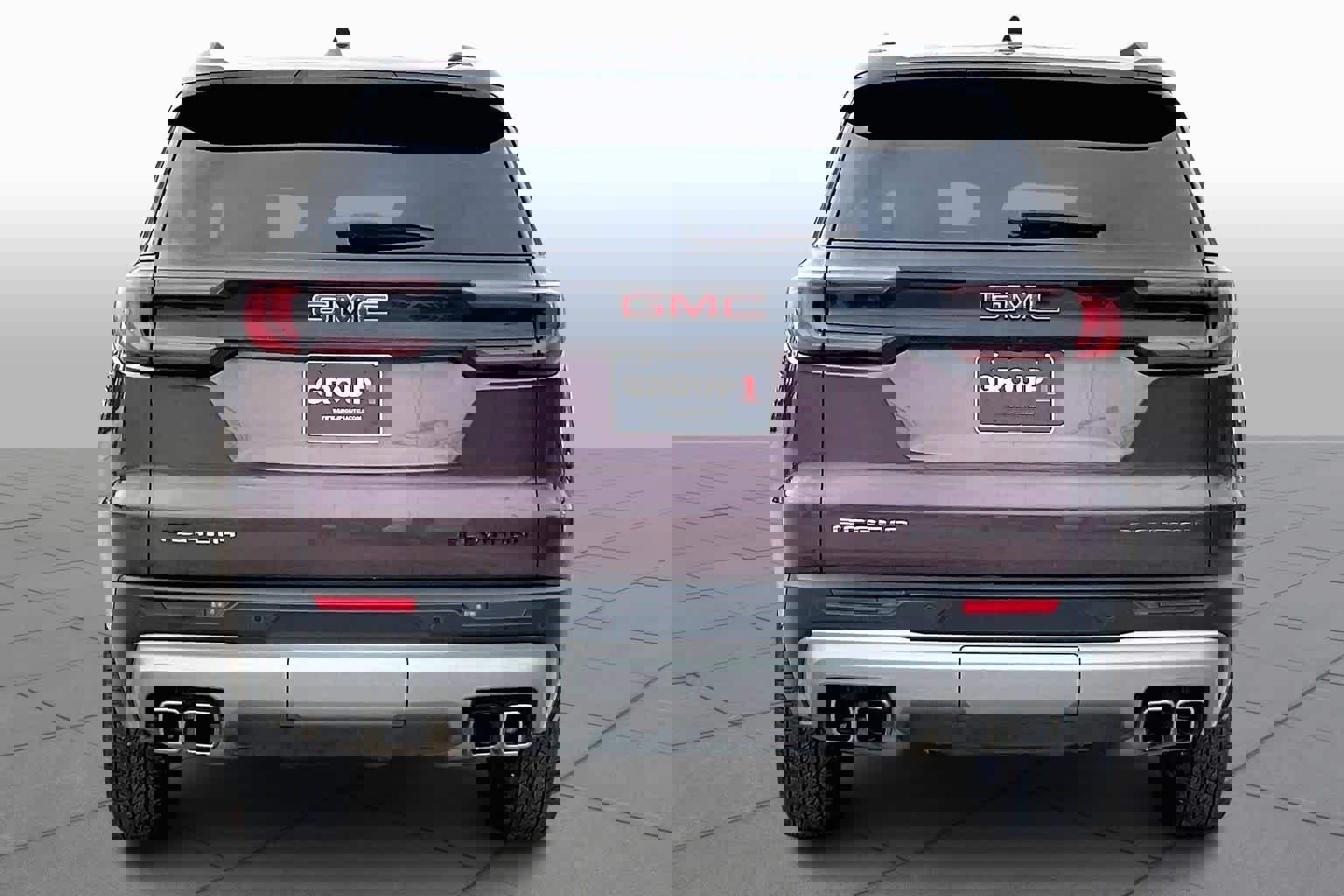 Used 2024 GMC Acadia Elevation image 4