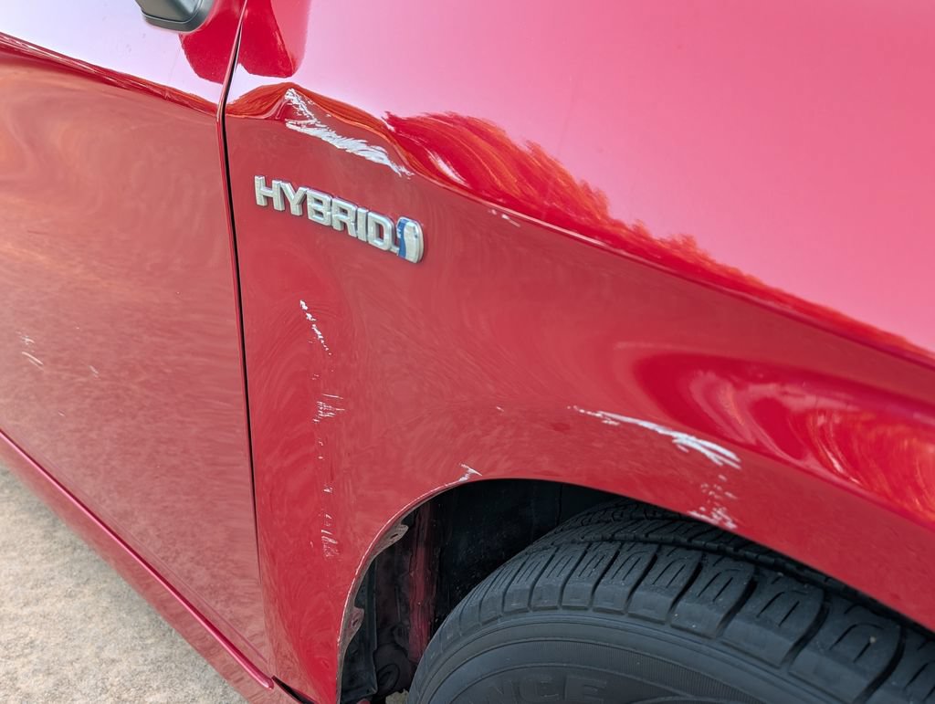 Used 2015 Toyota Prius Four FWD image 32
