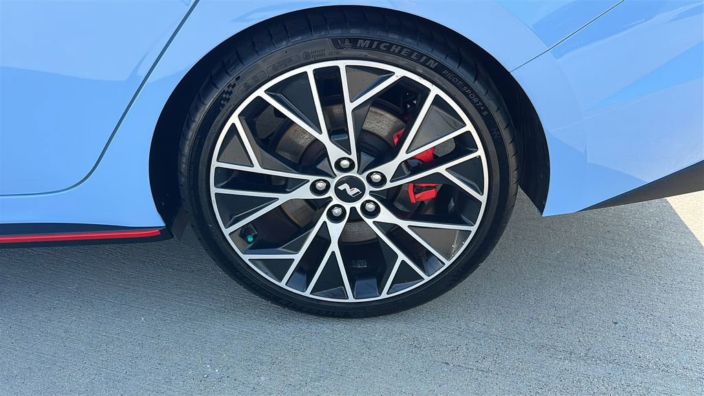 Used 2023 Hyundai Elantra N FWD image 19