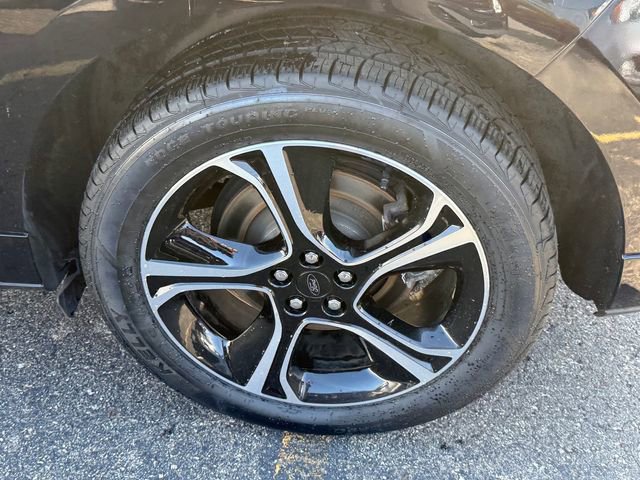 Certified 2023 Ford Edge ST AWD/4WD image 5