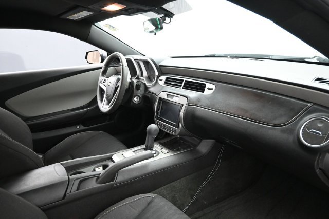 Used 2013 Chevrolet Camaro LS RWD image 29