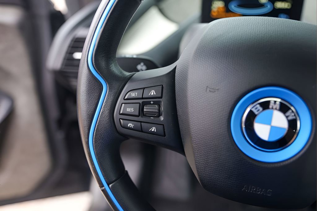 Used 2018 BMW i3 RWD image 16