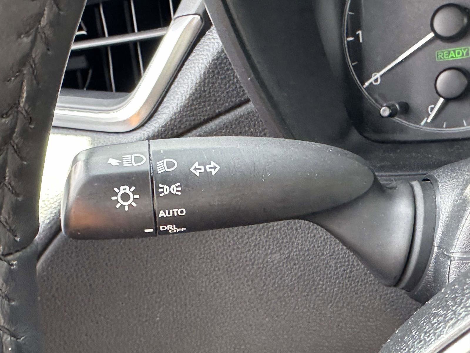Used 2024 Toyota Corolla Cross AWD Hybrid image 35