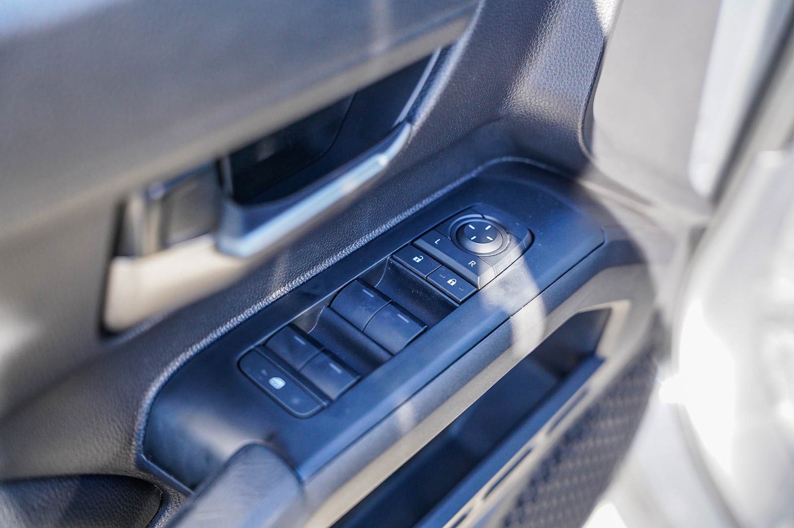 New 2025 Toyota Tacoma TRD Off-Road image 24