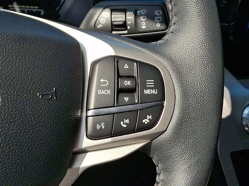 Certified 2024 Ford Explorer XLT w/ Equipment Group 202A AWD/4WD image 24