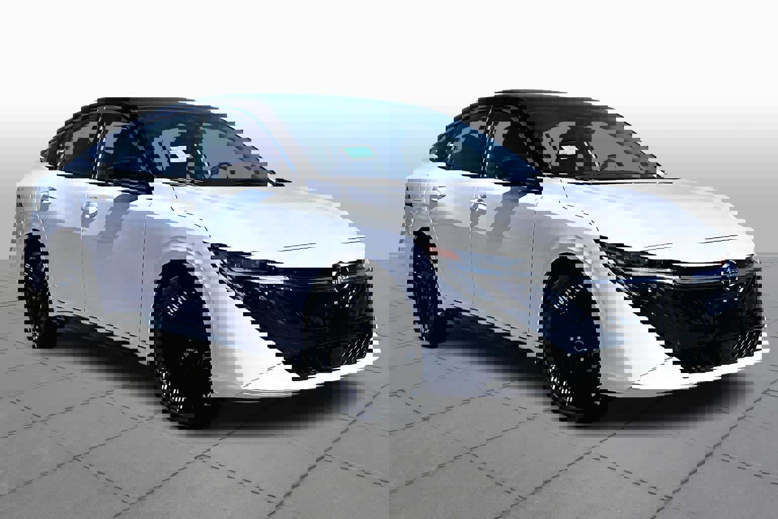 New 2026 Nissan Sentra SR w/ Floor Mat Package image 2