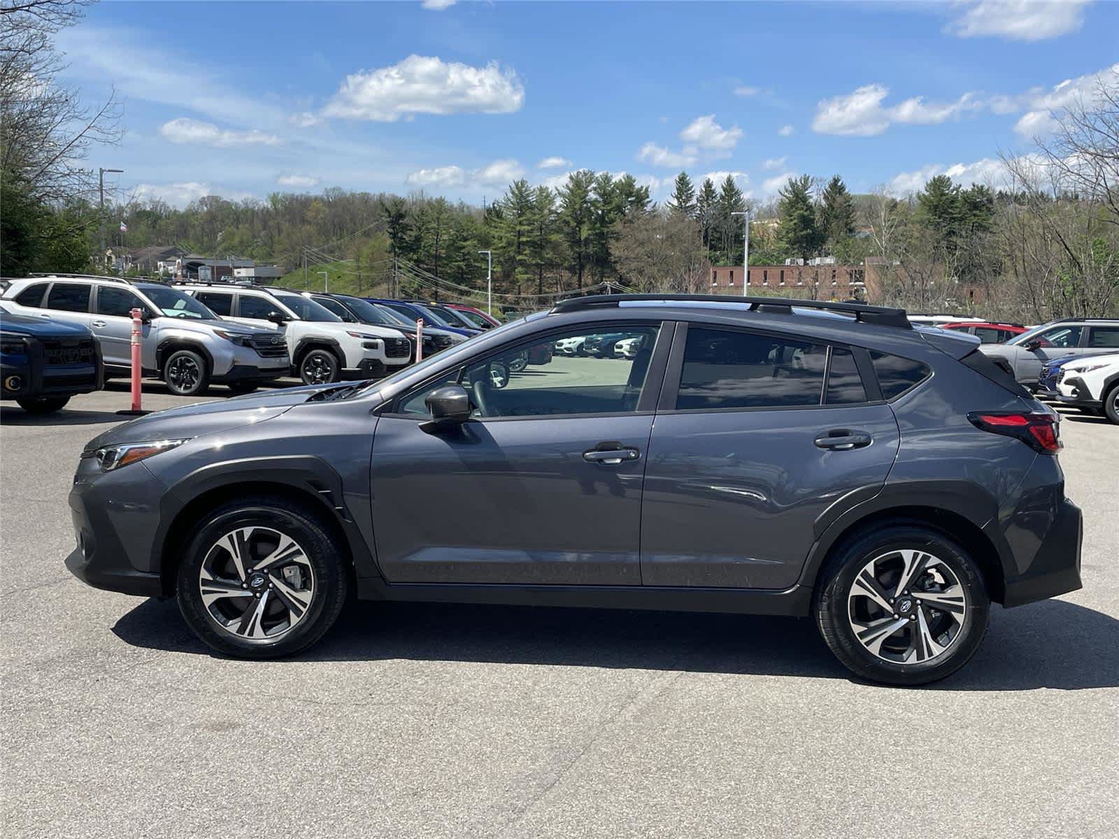 Certified 2025 Subaru Crosstrek 2.0i Premium AWD/4WD image 2