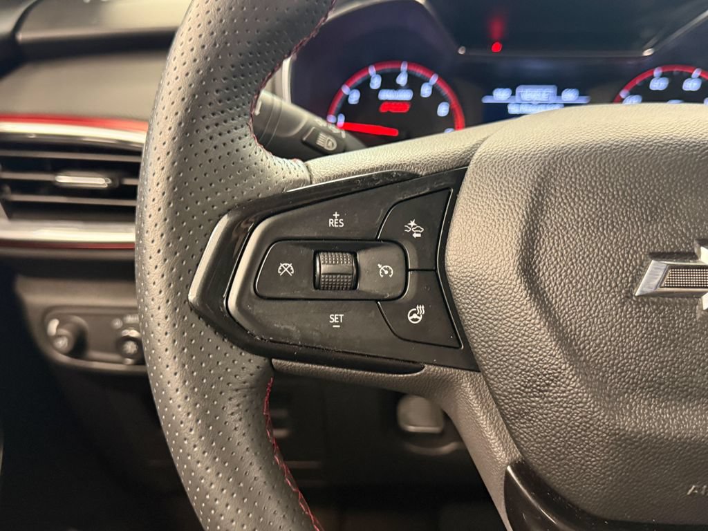 Used 2022 Chevrolet TrailBlazer RS FWD image 21
