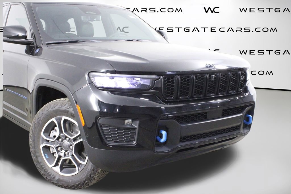 Used 2022 Jeep Grand Cherokee Trailhawk w/ Advanced Protech Group II image 55
