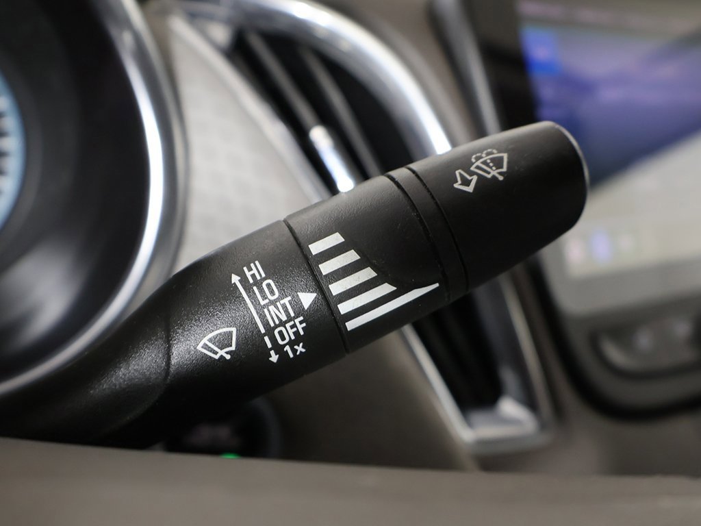 Used 2020 Chevrolet Malibu LT image 33