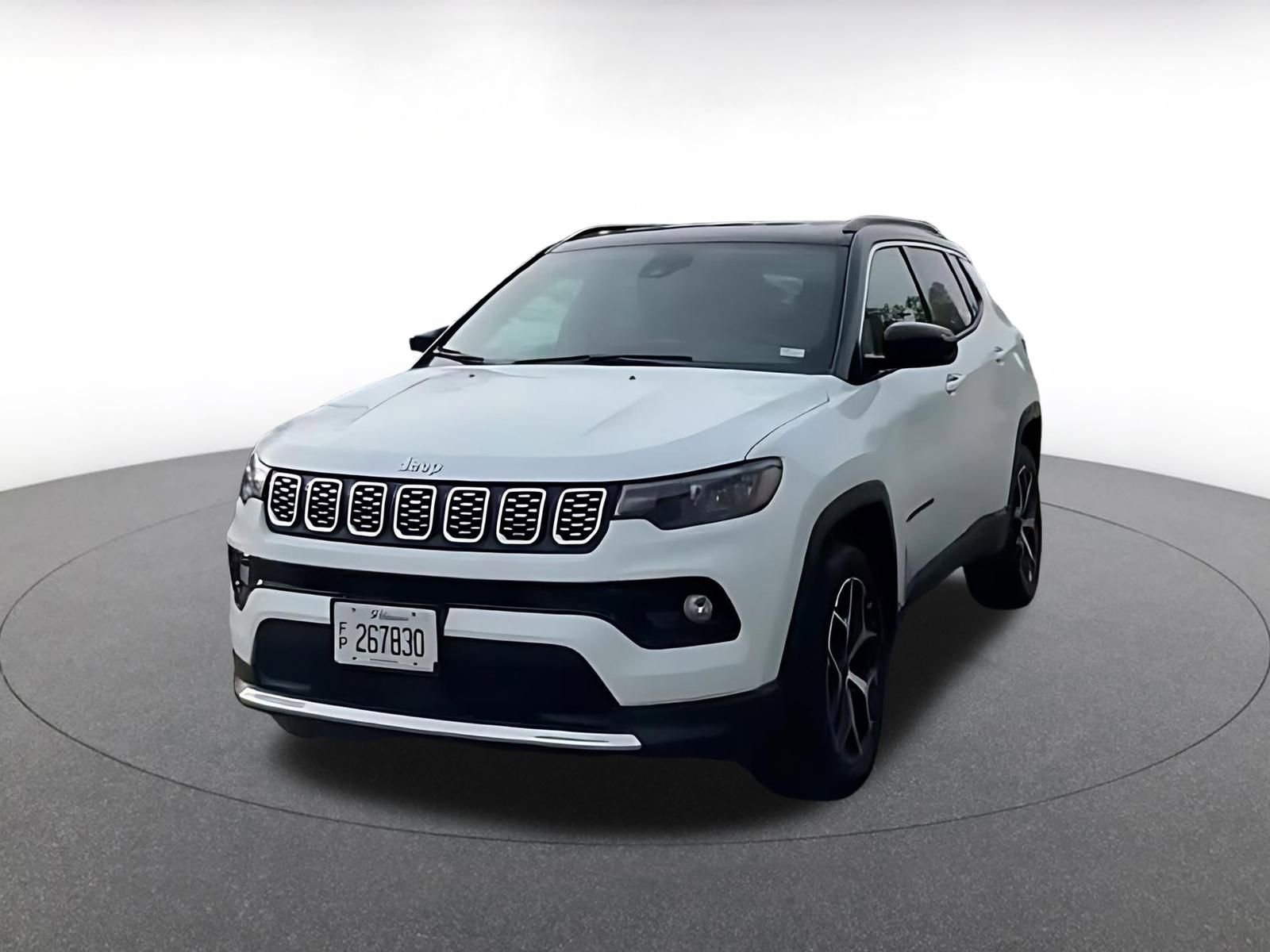 Used 2025 Jeep Compass Limited image 4