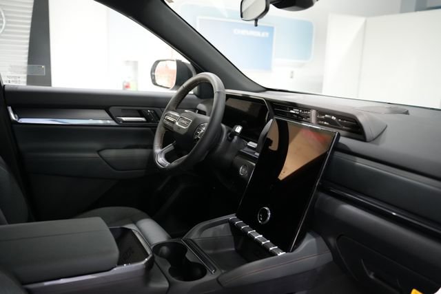 New 2026 GMC Terrain AT4 w/ Convenience Package III image 22