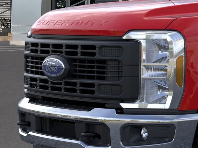 New 2026 Ford F350 XL w/ FX4 Off-Road Package AWD/4WD image 17
