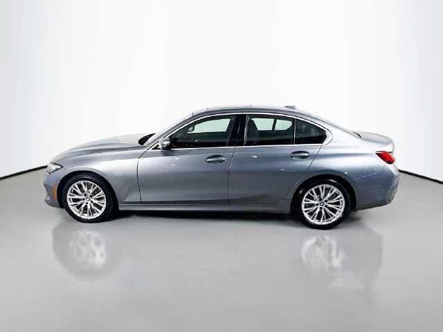Used 2024 BMW 330i Sedan w/ Convenience Package RWD image 6