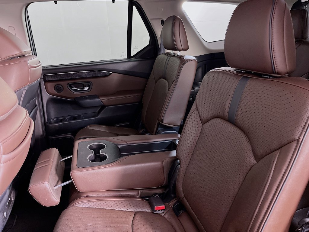 Used 2023 Honda Pilot Elite image 31