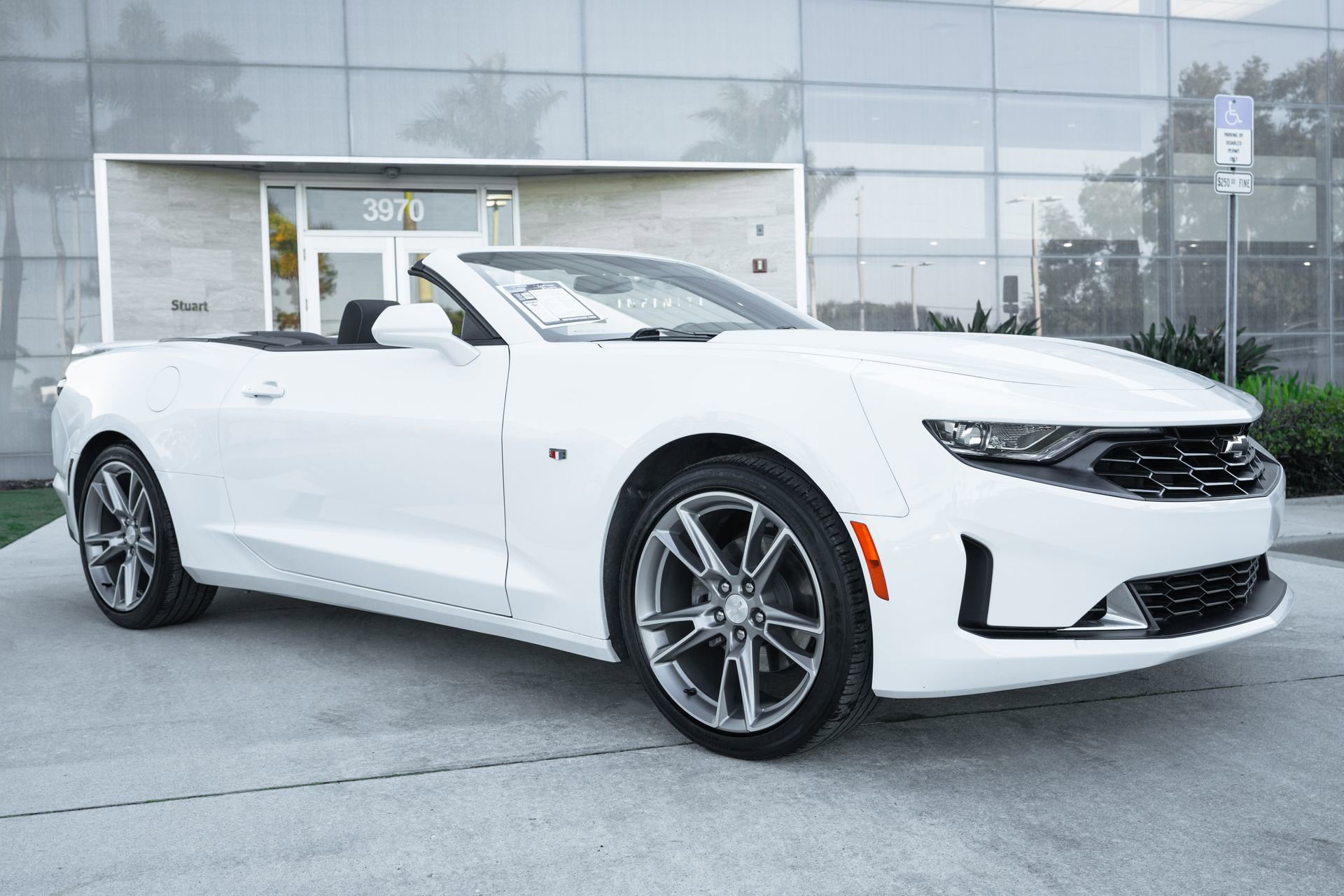 Used 2024 Chevrolet Camaro LT w/ RS Package image 4