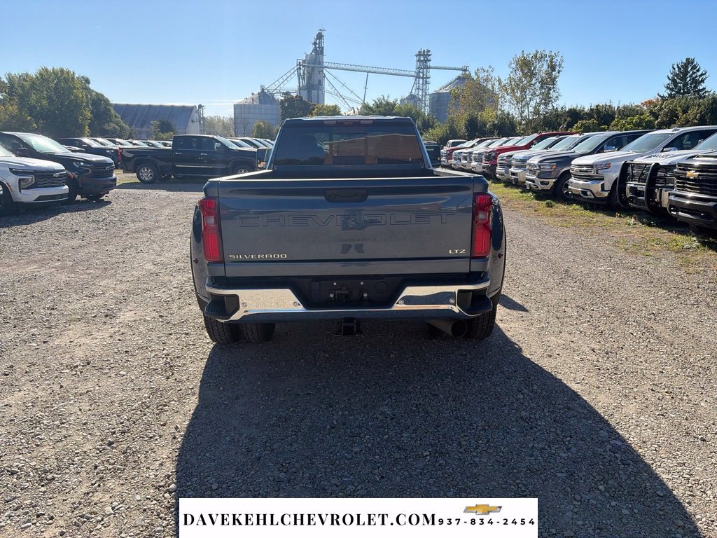 Used 2024 Chevrolet Silverado 3500 LTZ w/ LTZ Plus Package AWD/4WD image 6