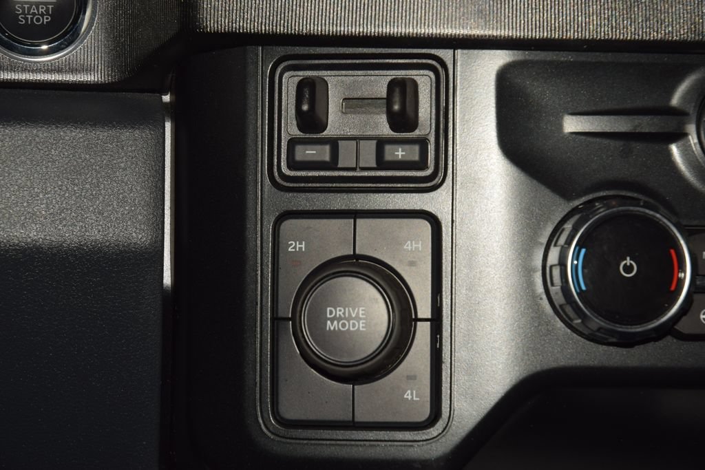 Used 2024 Ford F250 Platinum AWD/4WD image 35