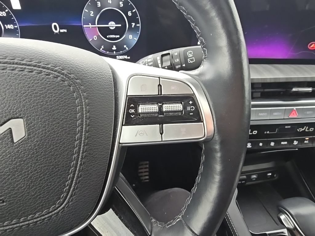 Used 2024 Kia Telluride SX w/ Towing Package AWD/4WD image 19