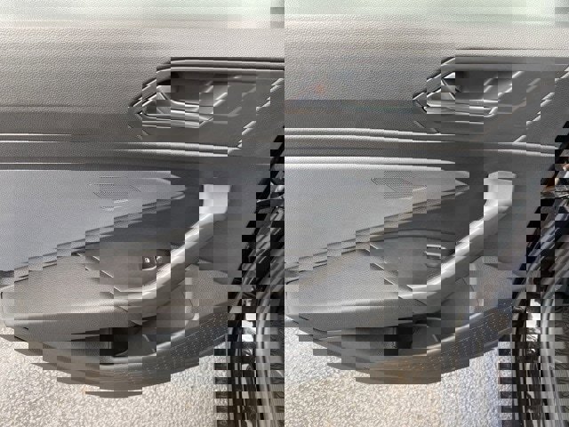 New 2025 Volkswagen Jetta SE image 69