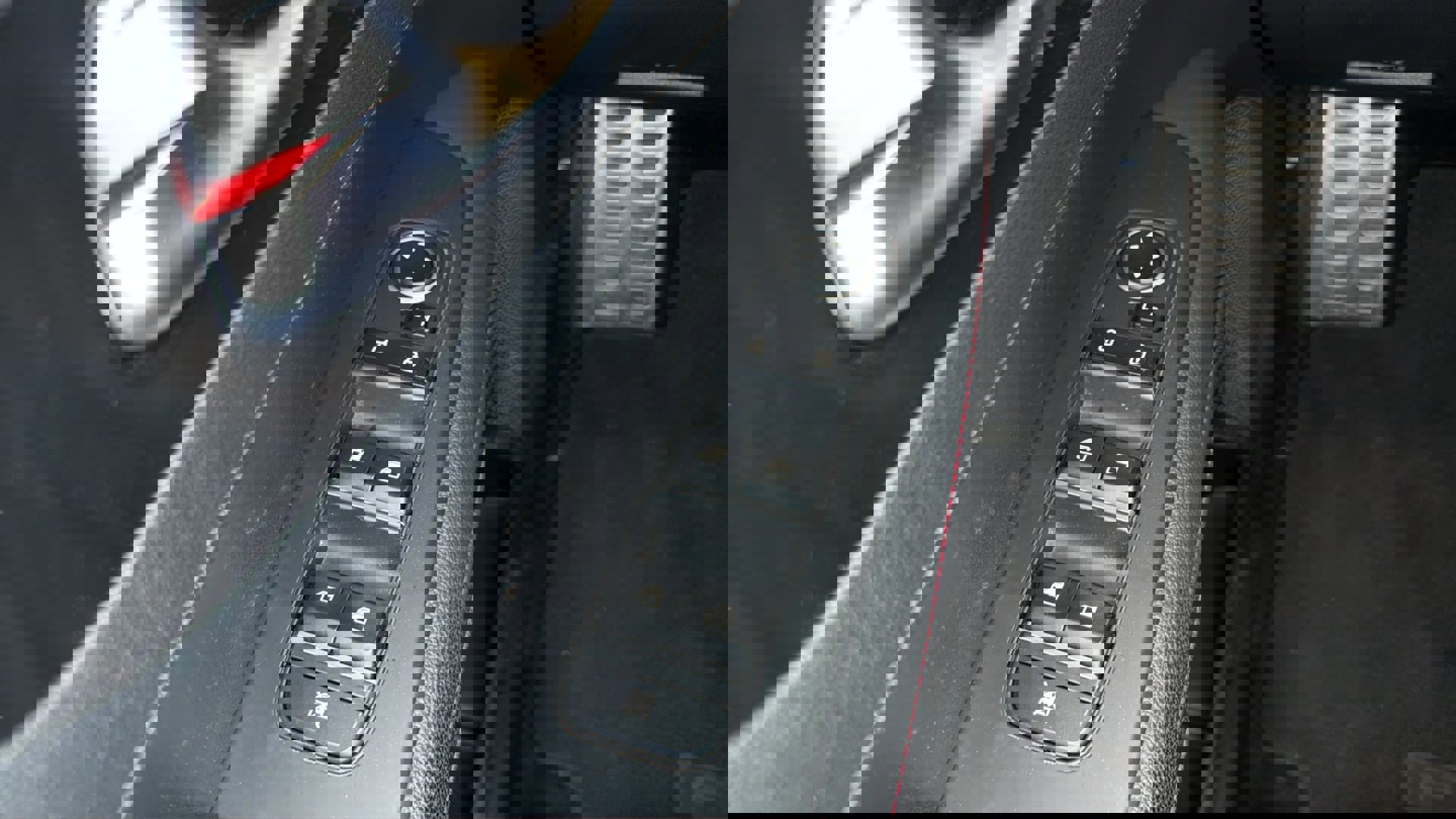 Used 2023 Kia Forte GT w/ GT2 Package image 19