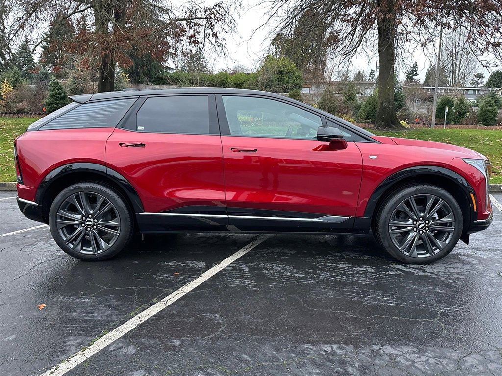 New 2026 Cadillac Optiq Sport 2 image 6