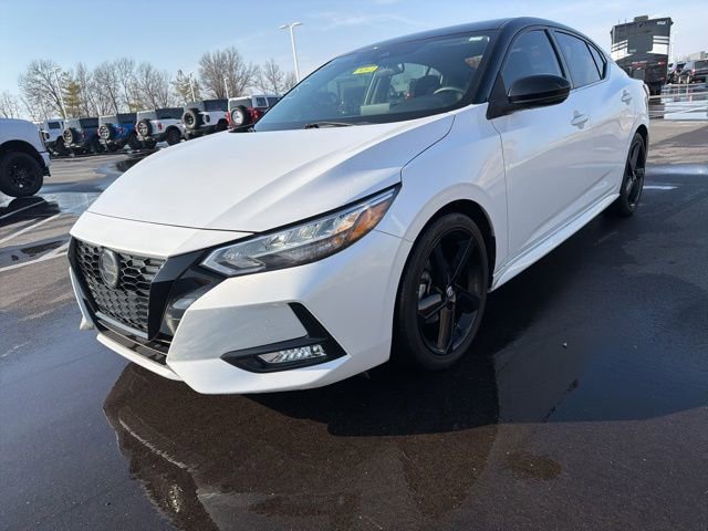 Used 2023 Nissan Sentra SR w/ Midnight Edition Package image 2