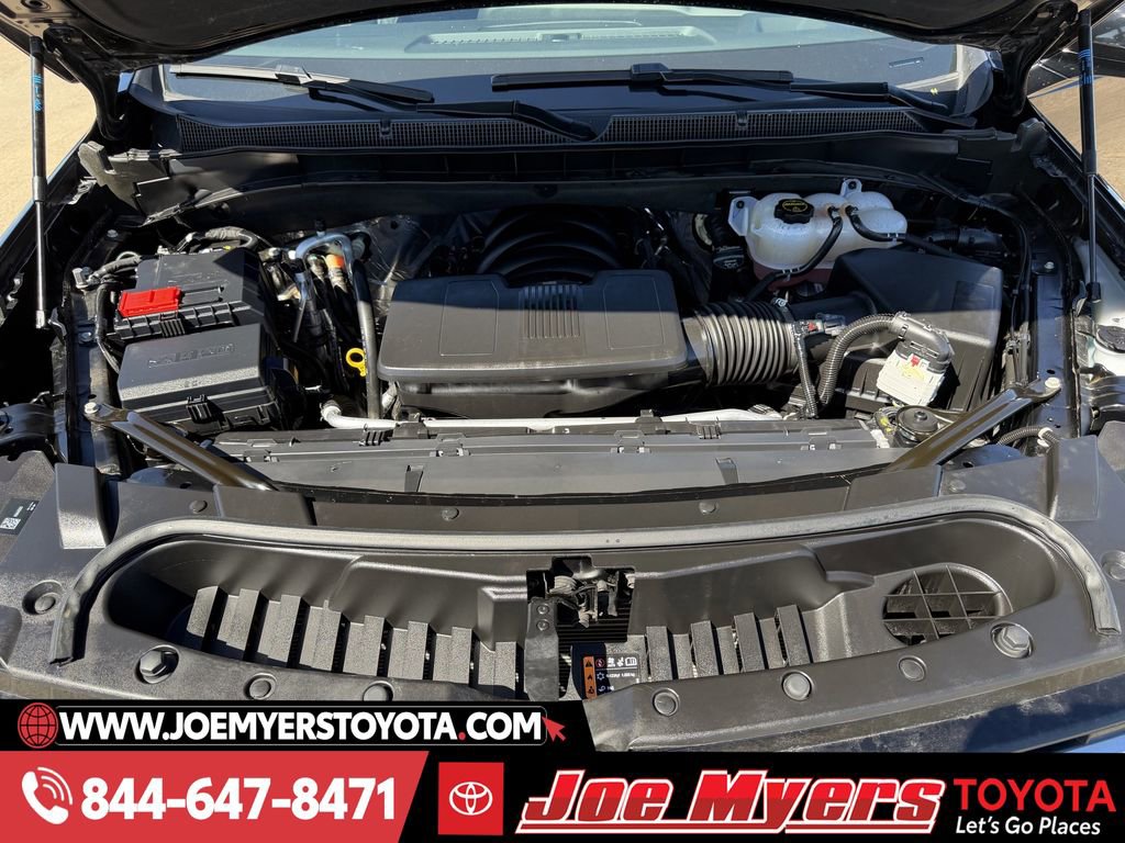 Used 2025 Chevrolet Tahoe LT image 31