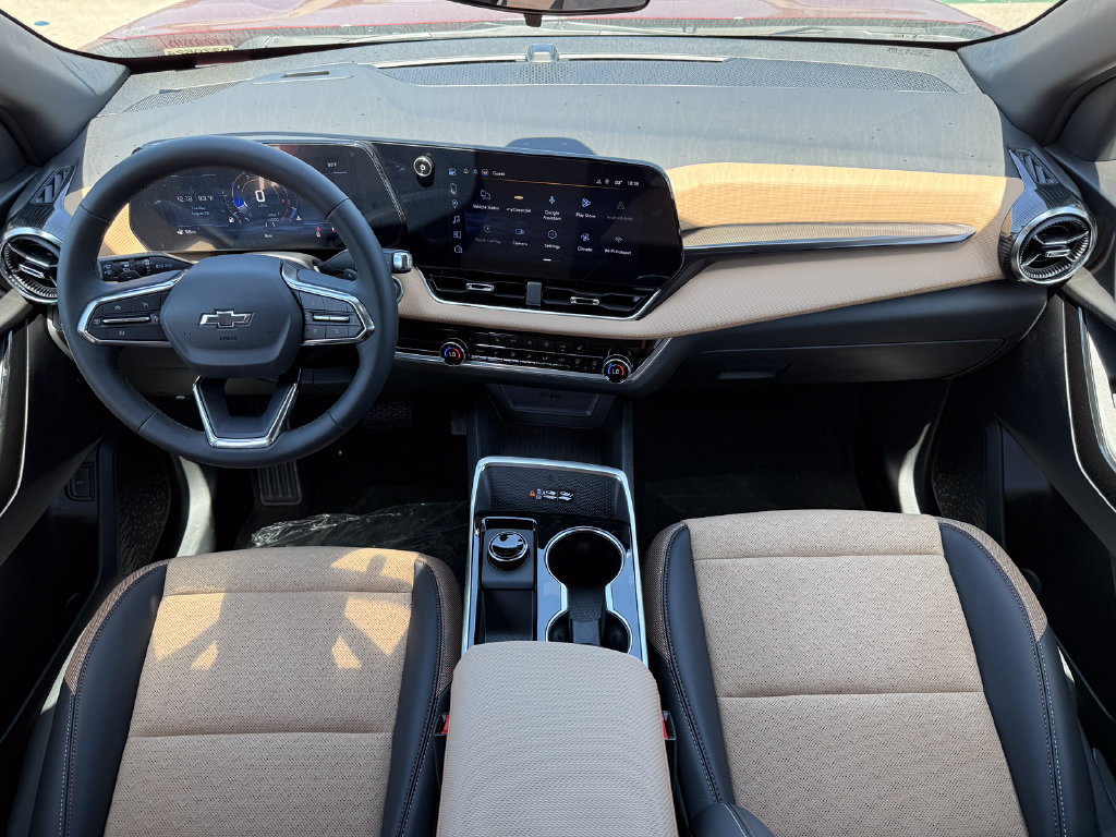 New 2027 Chevrolet Equinox ACTIV FWD image 11