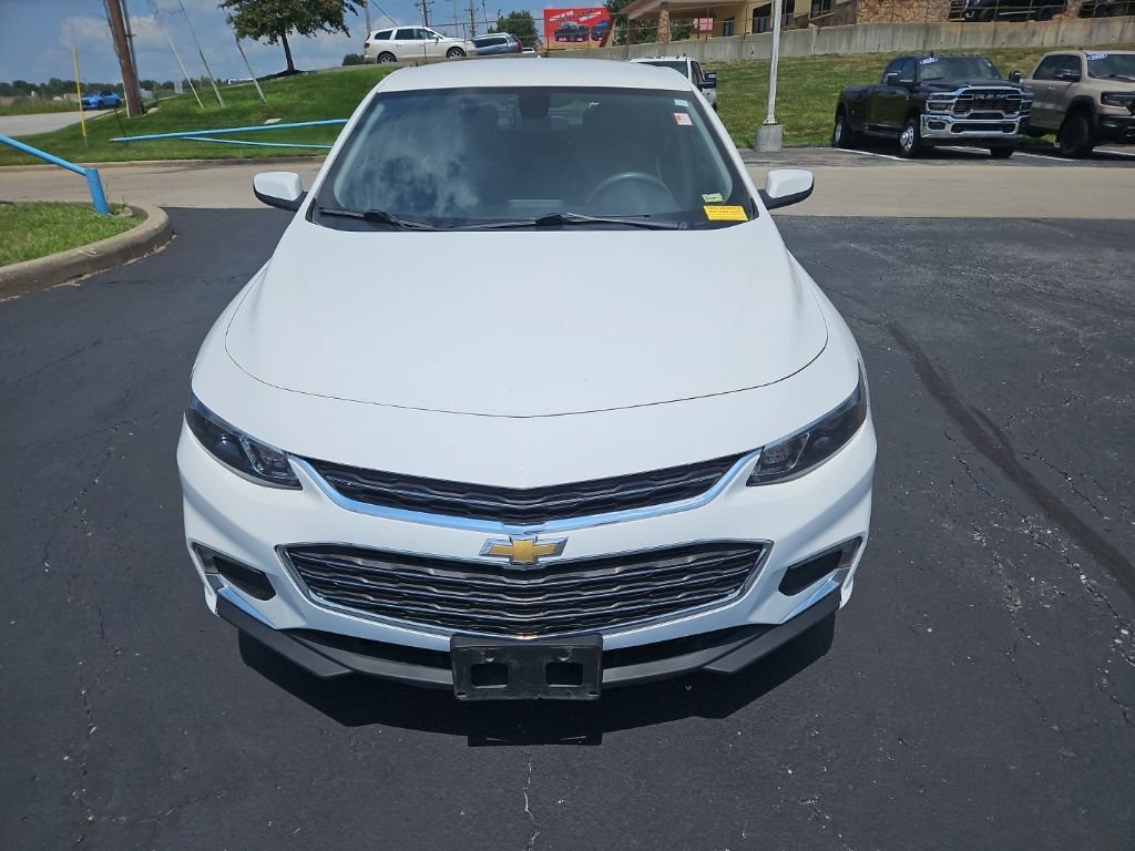 Used 2016 Chevrolet Malibu LT FWD image 4