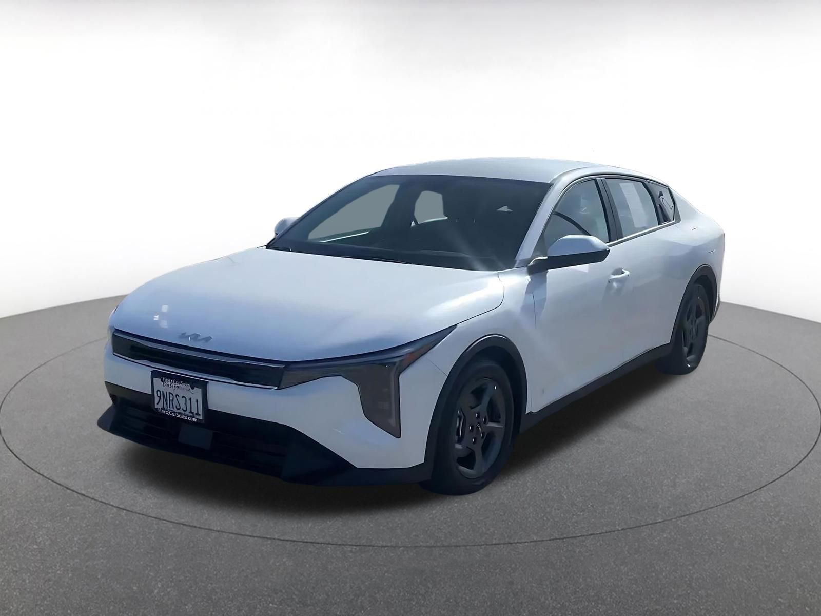 Used 2025 Kia K4 LXS image 7