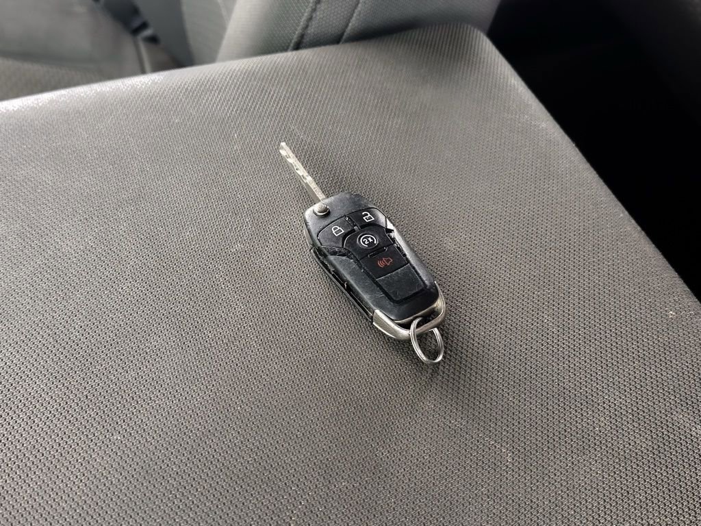 Used 2015 Ford F150 XLT w/ Equipment Group 302A Luxury image 29