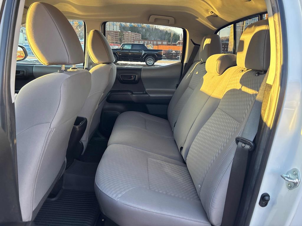 Used 2023 Toyota Tacoma SR w/ SR Convenience Package image 25