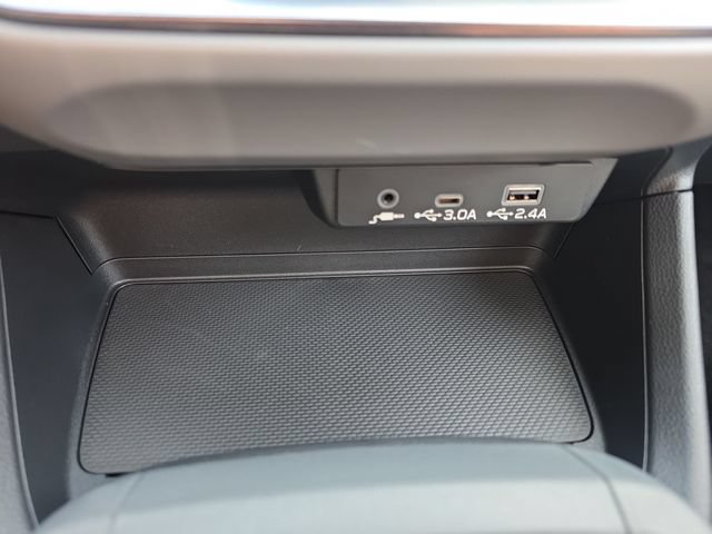 New 2026 Subaru Crosstrek 2.5i Premium AWD/4WD image 17