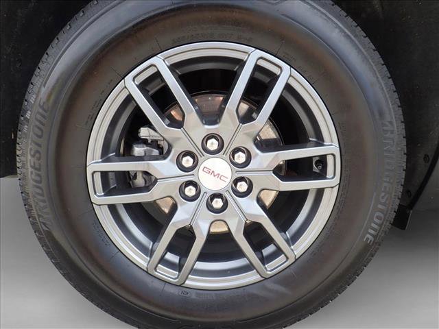 Used 2025 GMC Acadia Elevation image 6
