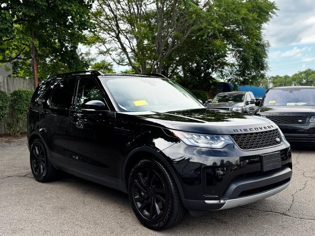 Used 2018 Land Rover Discovery HSE AWD/4WD image 8