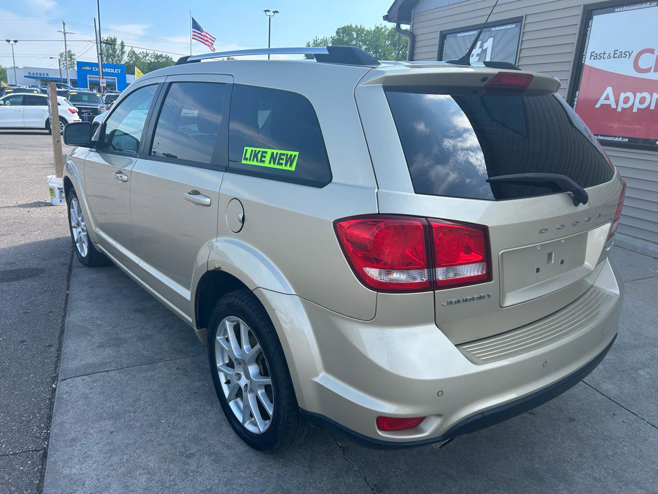 Used 2011 Dodge Journey SXT FWD image 7