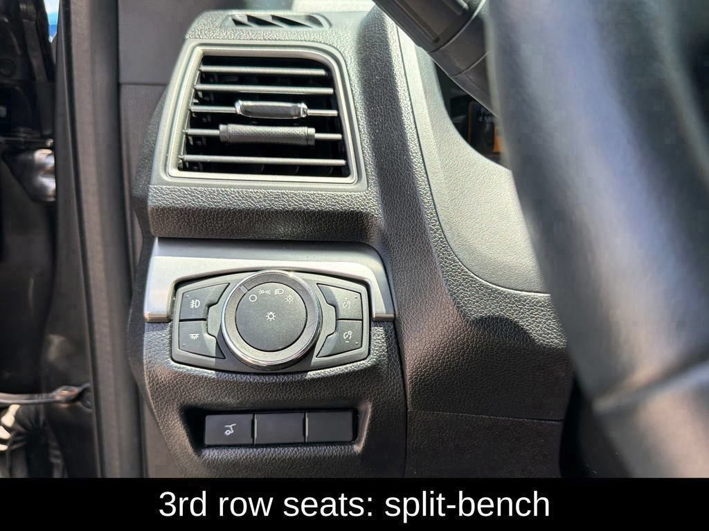 Used 2019 Ford Explorer XLT w/ Equipment Group 202A FWD image 21