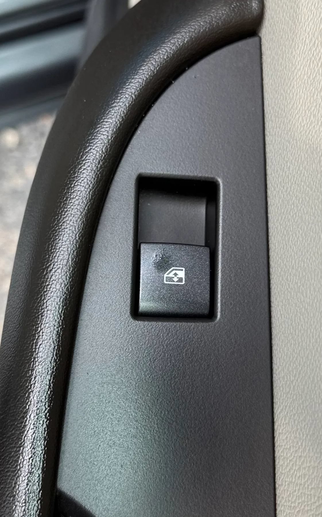 Used 2013 Cadillac ATS Premium w/ Cold Weather Package RWD image 31
