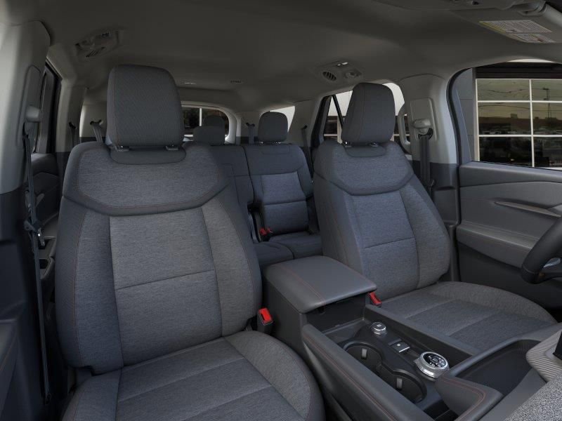 New 2026 Ford Explorer Active RWD image 14