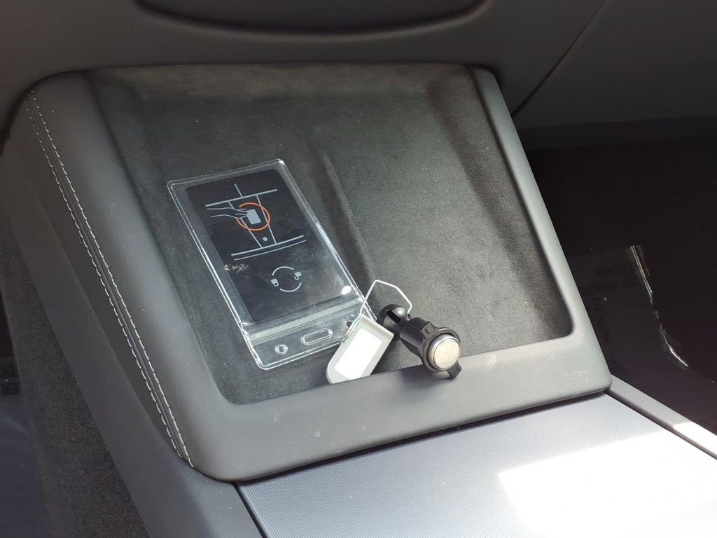 Used 2025 Tesla Model 3 Long Range RWD image 10