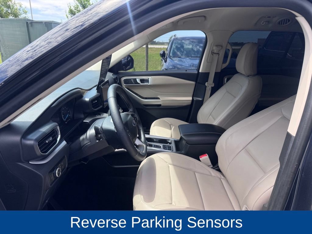 Used 2023 Ford Explorer XLT w/ Equipment Group 202A RWD image 7