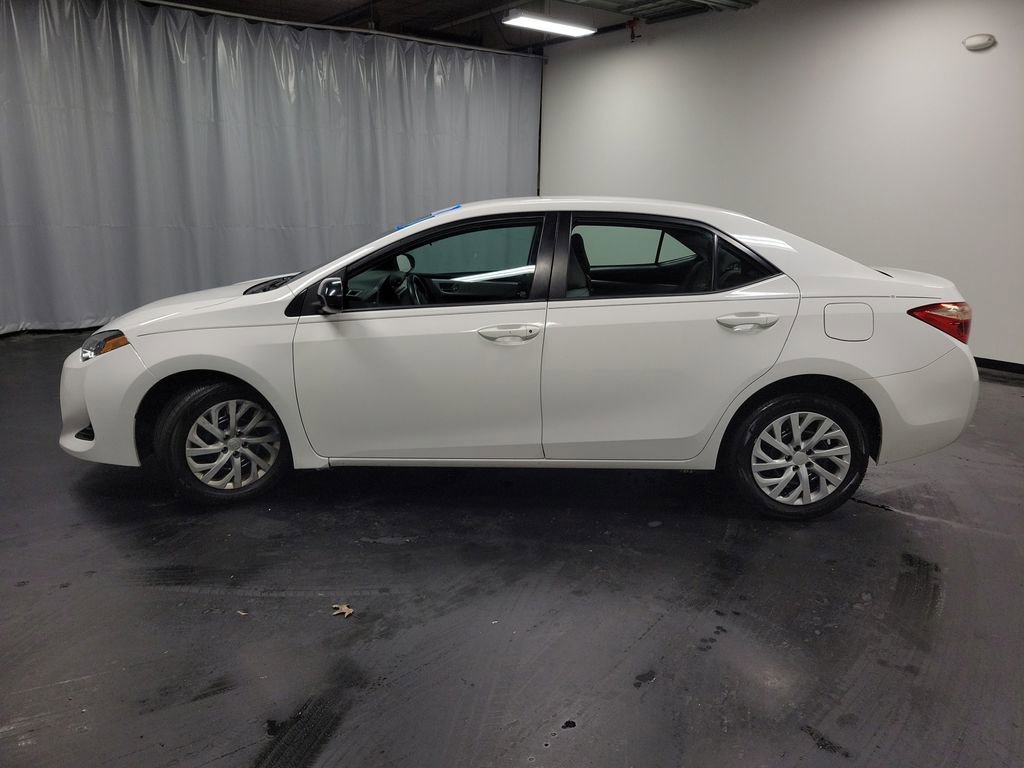 Used 2017 Toyota Corolla LE w/ Carpet Mat Package (TMS) image 5