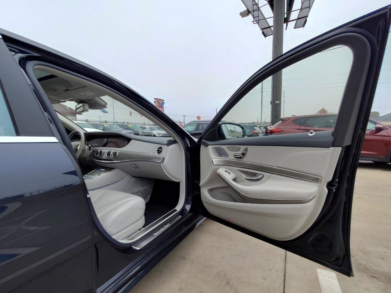 Used 2014 Mercedes-Benz S 550 Sedan image 46
